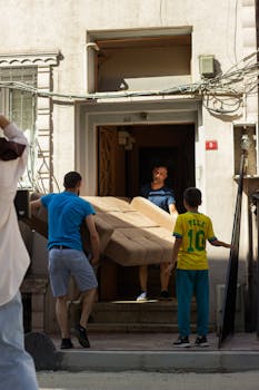 深度解读：【春运进行时】暖服务守护出行路 新闻