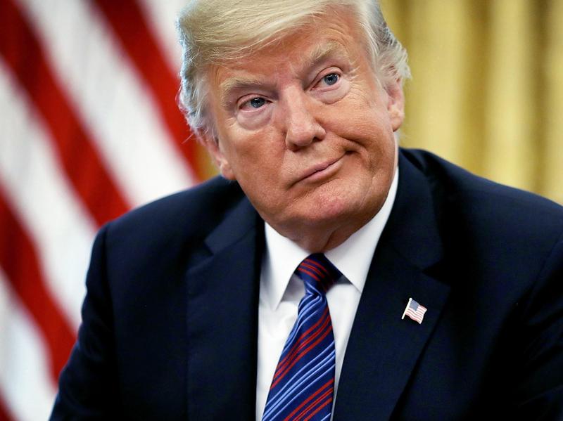  一男子持霰弹枪燃烧罐闯特朗普私宅被击毙 新闻 一男子持霰弹枪燃烧罐闯特朗普私宅被击毙 新闻