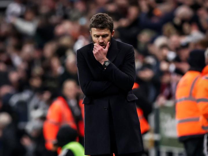  詹俊：保级队表现影响英超争五争冠；卡里克如何调整进攻是看点 新闻