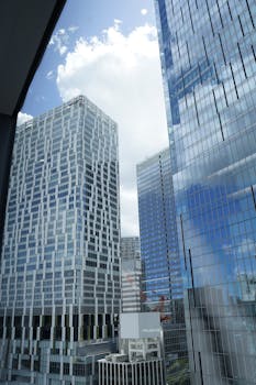  A股三大指数集体低开；深成指、创业板指跌幅明显；天然气板块表现突出。 股票财经 A股三大指数集体低开；深成指、创业板指跌幅明显；天然气板块表现突出。 股票财经