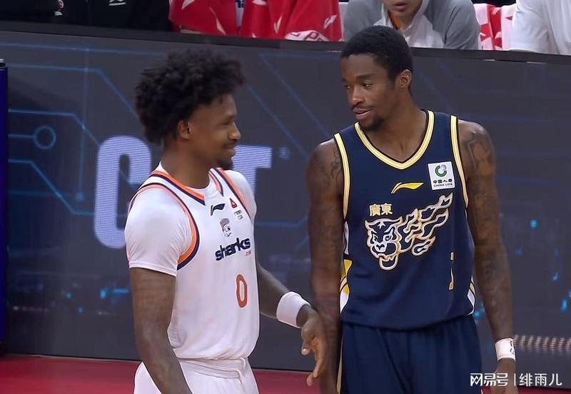 战术权重重构:CBA外援角色演变与上海队冠军隐患 体育新闻