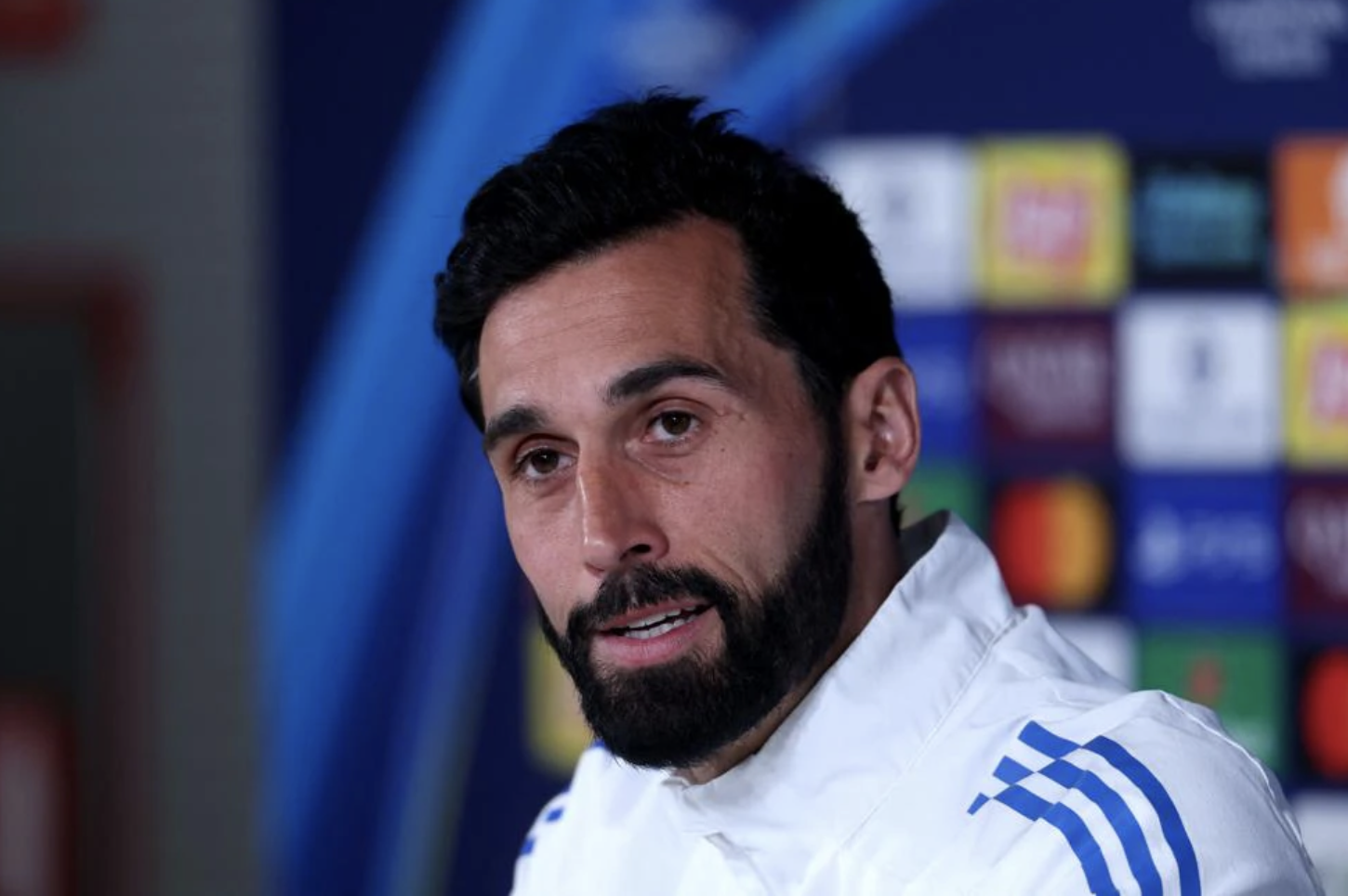  数据之下的暗流：皇马拜仁第29次交锋的战术密码 体育新闻