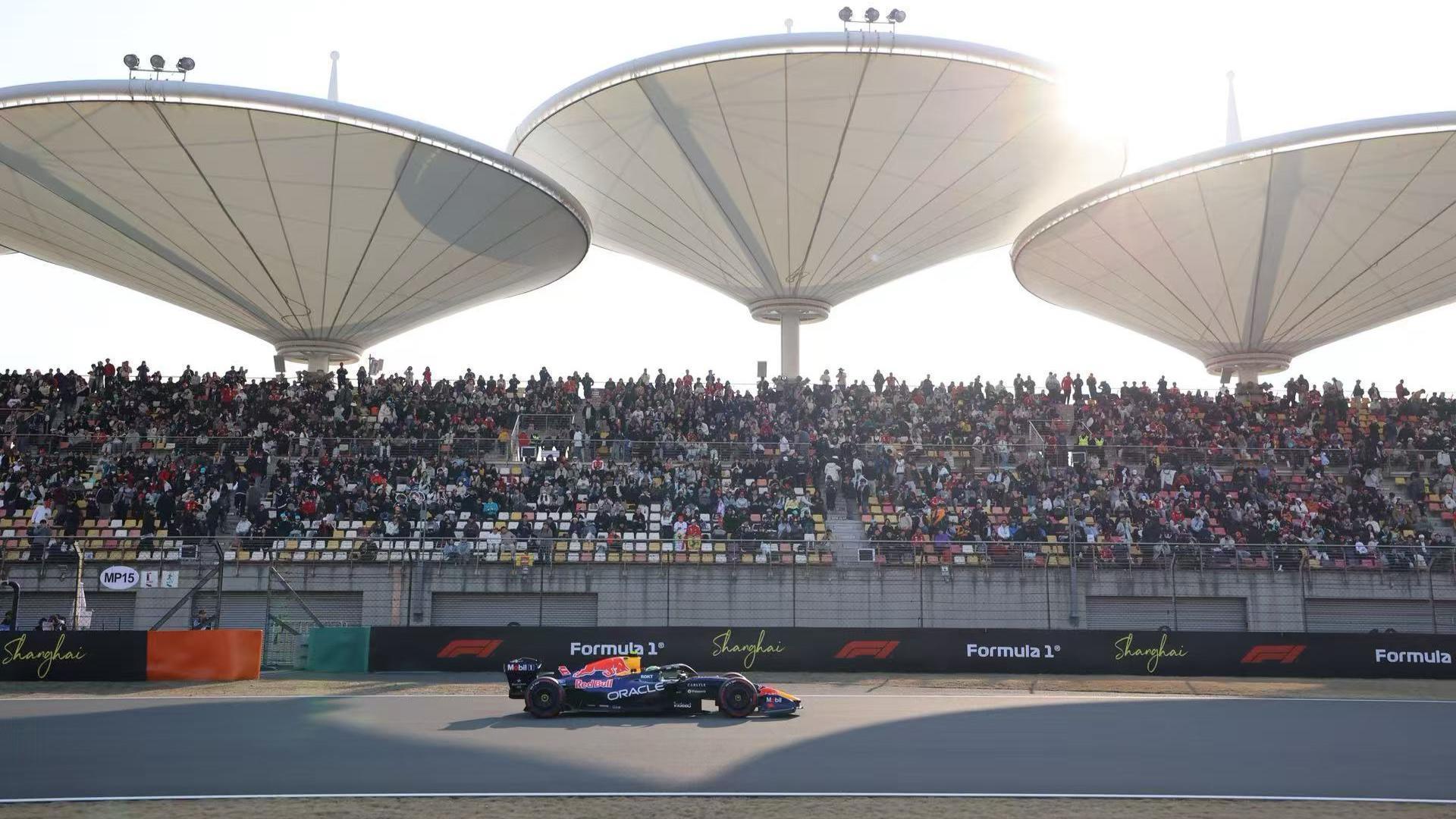  从F1赛道到生命航线：11分钟航空急救背后的技术解码 企业服务